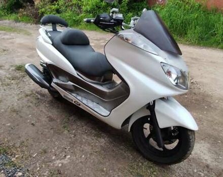 Ямаха Majesty 250, объемом двигателя 0.25 л и пробегом 52 тыс. км за 1800 $, фото 9 на Automoto.ua