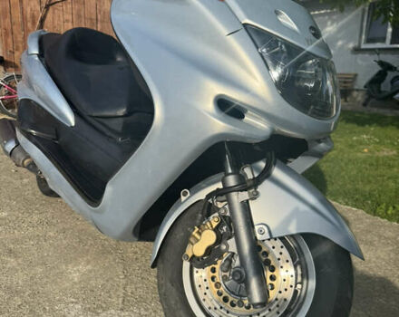 Ямаха Majesty 250, объемом двигателя 0.25 л и пробегом 30 тыс. км за 750 $, фото 1 на Automoto.ua