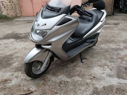 Сірий Ямаха Majesty 250, об'ємом двигуна 0.25 л та пробігом 35 тис. км за 1800 $, фото 1 на Automoto.ua