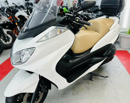 Білий Ямаха Majesty 400, об'ємом двигуна 0.4 л та пробігом 21 тис. км за 2800 $, фото 6 на Automoto.ua