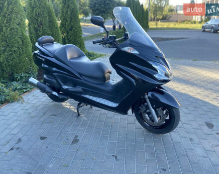 Черный Ямаха Majesty 400, объемом двигателя 0.4 л и пробегом 21 тыс. км за 2999 $, фото 4 на Automoto.ua