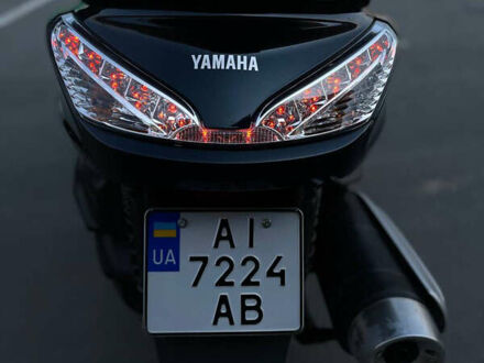 Ямаха Majesty 400 2012 у Белой Церкве на Automoto.ua Чорний Ямаха Majesty 400, об'ємом двигуна 0.4 л та пробігом 25 тис. км за 3500 $, фото 1 на Automoto.ua