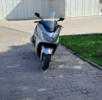 Ямаха Majesty 400, объемом двигателя 0.4 л и пробегом 50 тыс. км за 2400 $, фото 5 на Automoto.ua