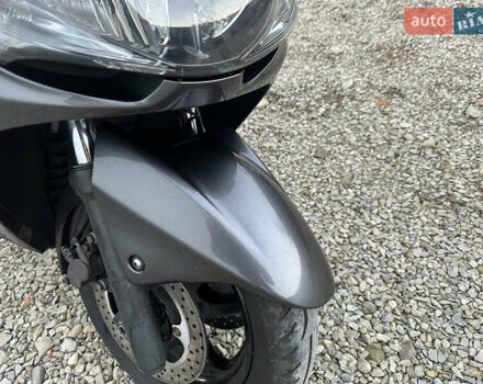 Ямаха Majesty 400, объемом двигателя 0.4 л и пробегом 51 тыс. км за 3100 $, фото 11 на Automoto.ua