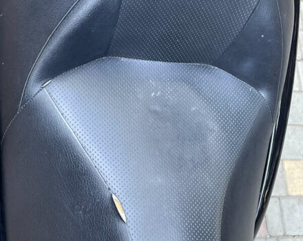 Ямаха Majesty 400, объемом двигателя 0.4 л и пробегом 43 тыс. км за 3000 $, фото 10 на Automoto.ua