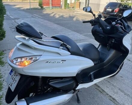 Ямаха Majesty 400, объемом двигателя 0.4 л и пробегом 0 тыс. км за 3500 $, фото 6 на Automoto.ua