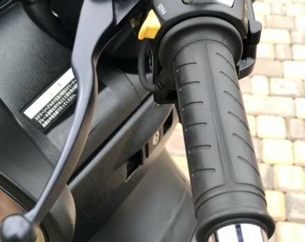 Серый Ямаха Majesty 400, объемом двигателя 0 л и пробегом 26 тыс. км за 2650 $, фото 9 на Automoto.ua