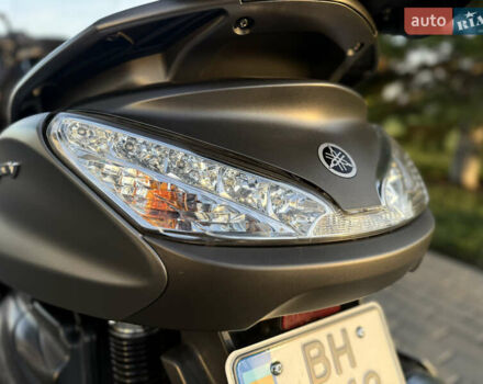 Серый Ямаха Majesty 400, объемом двигателя 0.4 л и пробегом 33 тыс. км за 3800 $, фото 12 на Automoto.ua