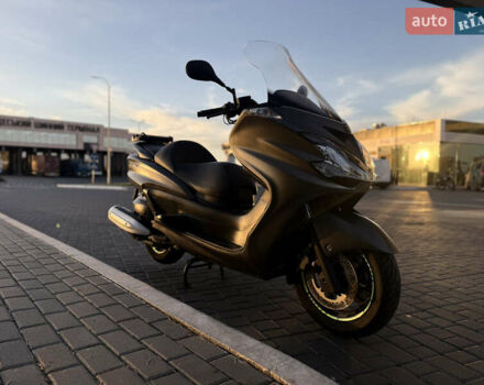 Серый Ямаха Majesty 400, объемом двигателя 0.4 л и пробегом 33 тыс. км за 3800 $, фото 8 на Automoto.ua