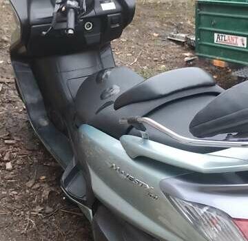 Серый Ямаха Majesty 400, объемом двигателя 0 л и пробегом 68 тыс. км за 2100 $, фото 2 на Automoto.ua