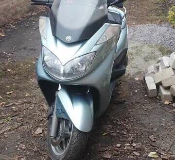 Серый Ямаха Majesty 400, объемом двигателя 0 л и пробегом 68 тыс. км за 2100 $, фото 1 на Automoto.ua