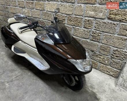 Ямаха Maxam 250, объемом двигателя 0 л и пробегом 19 тыс. км за 2100 $, фото 10 на Automoto.ua