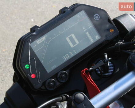 Чорний Ямаха MT-03, об'ємом двигуна 0.32 л та пробігом 3 тис. км за 6100 $, фото 9 на Automoto.ua