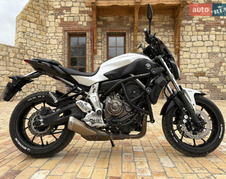 Белый Ямаха MT-07, объемом двигателя 0.69 л и пробегом 22 тыс. км за 6350 $, фото 1 на Automoto.ua