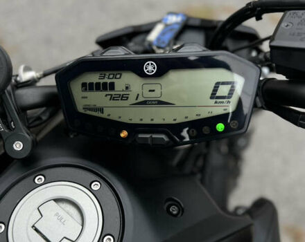 Чорний Ямаха MT-07, об'ємом двигуна 0.69 л та пробігом 7 тис. км за 8500 $, фото 3 на Automoto.ua