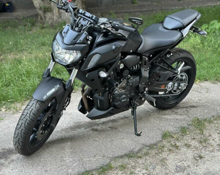 Чорний Ямаха MT-07, об'ємом двигуна 0.69 л та пробігом 7 тис. км за 8500 $, фото 14 на Automoto.ua