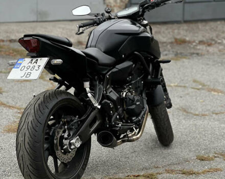 Чорний Ямаха MT-07, об'ємом двигуна 0.69 л та пробігом 7 тис. км за 8500 $, фото 7 на Automoto.ua