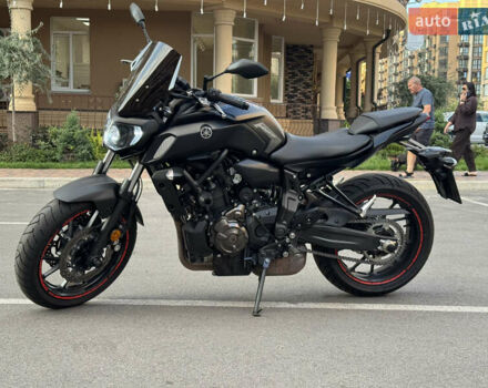 Чорний Ямаха MT-07, об'ємом двигуна 0.69 л та пробігом 7 тис. км за 8200 $, фото 2 на Automoto.ua