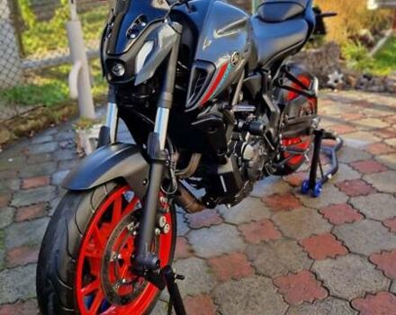 Чорний Ямаха MT-07, об'ємом двигуна 0.69 л та пробігом 9 тис. км за 8500 $, фото 5 на Automoto.ua