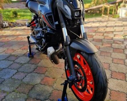 Чорний Ямаха MT-07, об'ємом двигуна 0.69 л та пробігом 9 тис. км за 8500 $, фото 9 на Automoto.ua