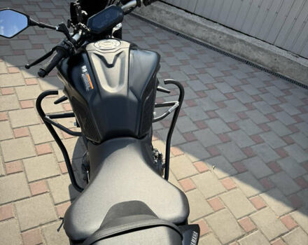 Чорний Ямаха MT-07, об'ємом двигуна 0.69 л та пробігом 9 тис. км за 8700 $, фото 9 на Automoto.ua