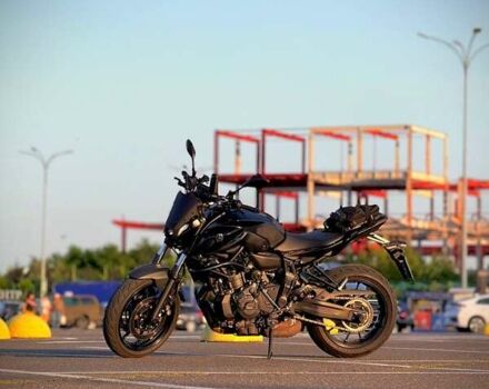 Чорний Ямаха MT-07, об'ємом двигуна 0.69 л та пробігом 11 тис. км за 8400 $, фото 7 на Automoto.ua