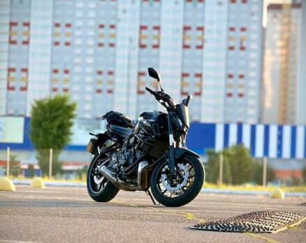Чорний Ямаха MT-07, об'ємом двигуна 0.69 л та пробігом 11 тис. км за 8400 $, фото 10 на Automoto.ua