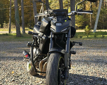 Чорний Ямаха MT-07, об'ємом двигуна 0 л та пробігом 5 тис. км за 9900 $, фото 16 на Automoto.ua