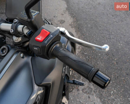 Чорний Ямаха MT-07, об'ємом двигуна 0.69 л та пробігом 4 тис. км за 11200 $, фото 6 на Automoto.ua