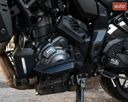 Чорний Ямаха MT-07, об'ємом двигуна 0.69 л та пробігом 4 тис. км за 11200 $, фото 10 на Automoto.ua