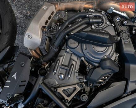 Чорний Ямаха MT-07, об'ємом двигуна 0.69 л та пробігом 4 тис. км за 11200 $, фото 3 на Automoto.ua