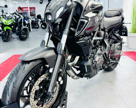 Черный Ямаха MT-07, объемом двигателя 0.7 л и пробегом 13 тыс. км за 8300 $, фото 21 на Automoto.ua
