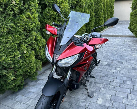 Красный Ямаха MT-07, объемом двигателя 0.7 л и пробегом 20 тыс. км за 7700 $, фото 1 на Automoto.ua