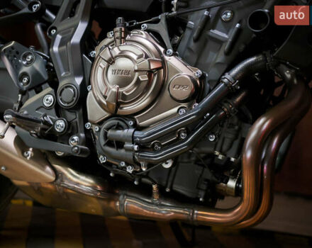 Ямаха MT-07 2019 в Днепре (Днепропетровске) на Automoto.ua Ямаха MT-07, объемом двигателя 0.7 л и пробегом 1 тыс. км за 8500 $, фото 9 на Automoto.ua