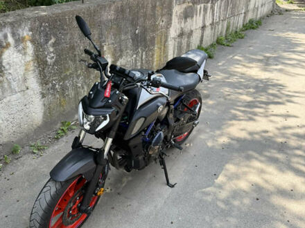 Ямаха MT-07 2014 в Тернополе на Automoto.ua Ямаха MT-07, объемом двигателя 0.7 л и пробегом 19 тыс. км за 5500 $, фото 1 на Automoto.ua