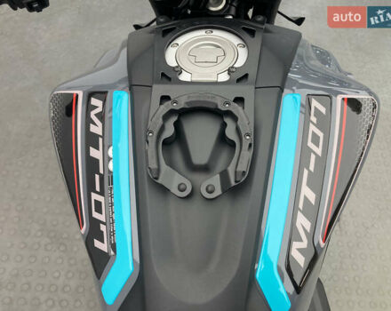 Сірий Ямаха MT-07, об'ємом двигуна 0.69 л та пробігом 14 тис. км за 8200 $, фото 8 на Automoto.ua