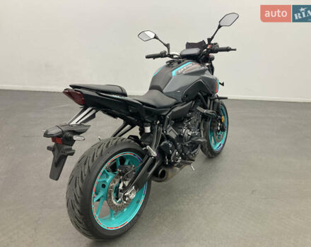 Сірий Ямаха MT-07, об'ємом двигуна 0.69 л та пробігом 14 тис. км за 8200 $, фото 4 на Automoto.ua