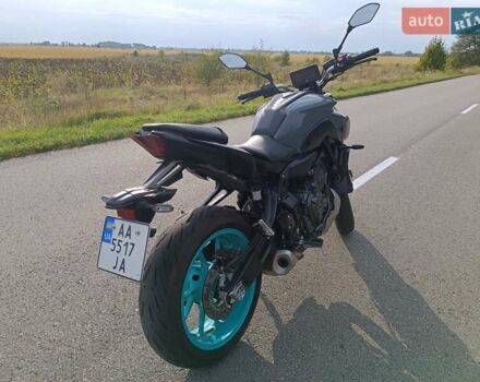 Серый Ямаха MT-07, объемом двигателя 0.7 л и пробегом 6 тыс. км за 9200 $, фото 3 на Automoto.ua