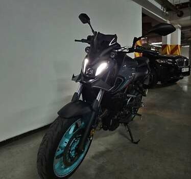 Серый Ямаха MT-07, объемом двигателя 0.69 л и пробегом 14 тыс. км за 9500 $, фото 2 на Automoto.ua