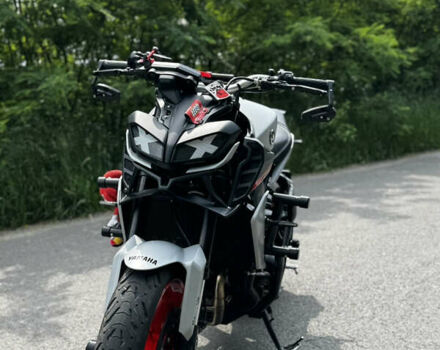 Білий Ямаха MT-09, об'ємом двигуна 0.85 л та пробігом 18 тис. км за 11000 $, фото 3 на Automoto.ua
