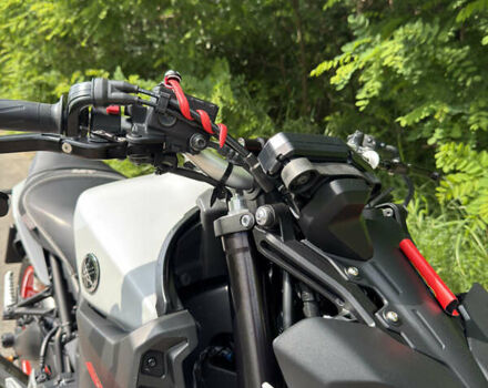 Білий Ямаха MT-09, об'ємом двигуна 0.85 л та пробігом 18 тис. км за 11000 $, фото 20 на Automoto.ua