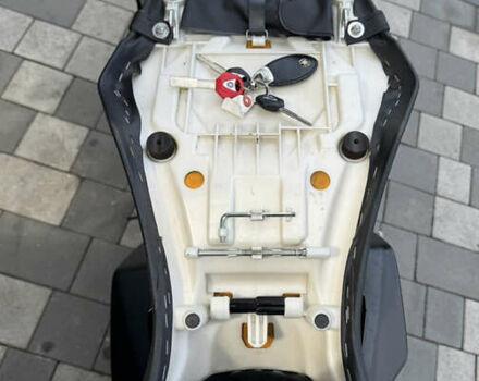 Черный Ямаха MT-09, объемом двигателя 0.9 л и пробегом 28 тыс. км за 9500 $, фото 16 на Automoto.ua