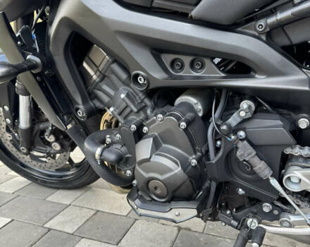 Черный Ямаха MT-09, объемом двигателя 0.9 л и пробегом 28 тыс. км за 9500 $, фото 8 на Automoto.ua