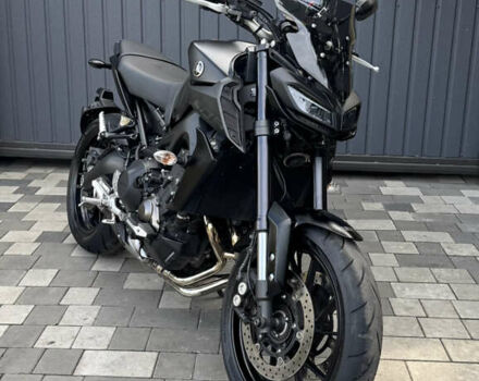 Черный Ямаха MT-09, объемом двигателя 0.9 л и пробегом 28 тыс. км за 9500 $, фото 1 на Automoto.ua