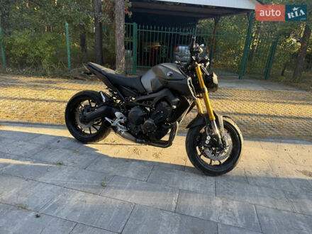 Ямаха MT-09 2019 в Киеве на Automoto.ua Черный Ямаха MT-09, объемом двигателя 0.85 л и пробегом 20 тыс. км за 10500 $, фото 1 на Automoto.ua