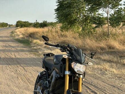 Ямаха MT-09 2015 у Одесі на Automoto.ua Фіолетовий Ямаха MT-09, об'ємом двигуна 0.9 л та пробігом 19 тис. км за 8600 $, фото 1 на Automoto.ua