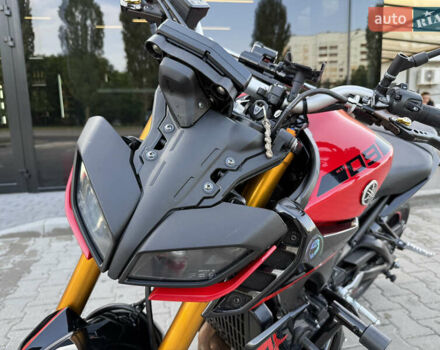 Красный Ямаха MT-09, объемом двигателя 0.85 л и пробегом 28 тыс. км за 9200 $, фото 9 на Automoto.ua
