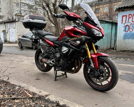 Красный Ямаха MT-09, объемом двигателя 0.9 л и пробегом 59 тыс. км за 7500 $, фото 4 на Automoto.ua