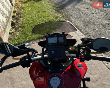 Красный Ямаха MT-09, объемом двигателя 0.85 л и пробегом 32 тыс. км за 8500 $, фото 2 на Automoto.ua