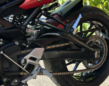 Красный Ямаха MT-09, объемом двигателя 0.85 л и пробегом 32 тыс. км за 8500 $, фото 14 на Automoto.ua